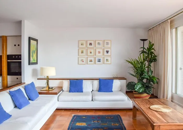 Centric Apartment Cadaques -Private Parking - Ca L\'Ella
